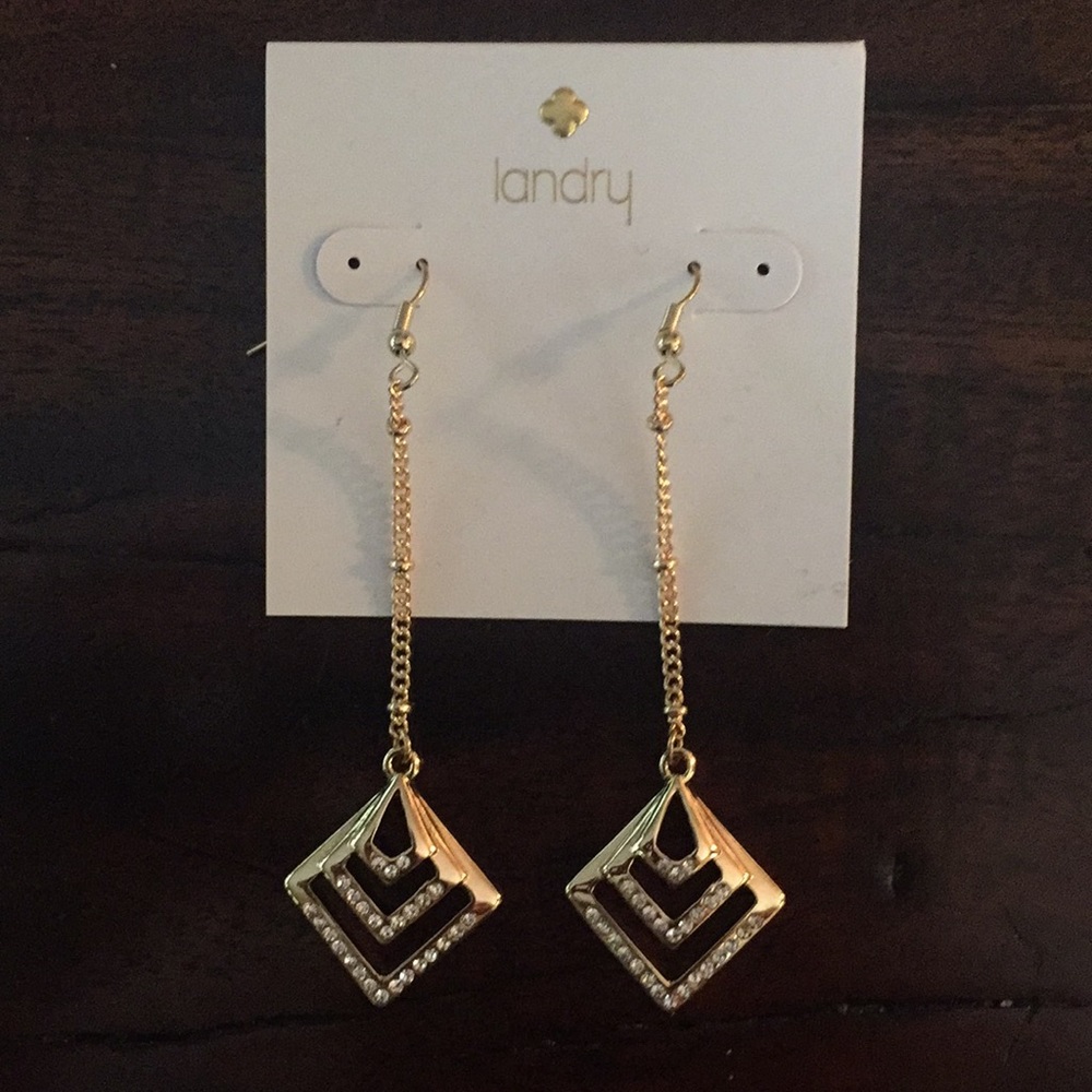 Beautiful gold and crystal Landry earrings NWT!